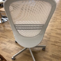 【ドリーム川西店御来店限定】☆ジモティー見たよ♪割引☆ IKEA オフィスチェア  クリーニング済み 【99560000034436】の画像
