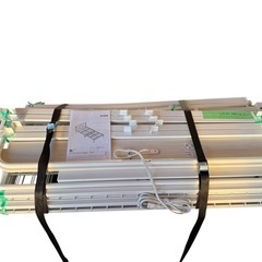 NITORI ヘッドボート付 コンセント付 簡易ベッド メタルフレーム ホワイトの画像