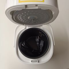 ★リユースのサカイ千葉中央店★ ニトリ 炊飯器 2合炊き  動作確認／クリーニング済み TC5389の画像