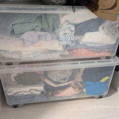 【差し上げます】衣装ケース（国産アーテックスズキ）2個＜片方に欠けアリ＞の画像