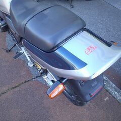 NO.5573　ＣＢ４００ＳＦ　水冷４サイクルＤＯＨＣ１６バルブ４気筒４００ｃｃ　シルバー＆ネイビー　☆彡の画像