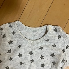 デビロック70cm薄手長袖ロンパース2枚セット星さくらんぼの画像