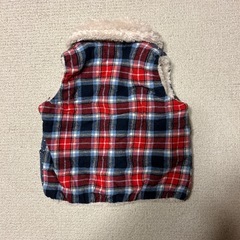 サイズ90 パッチワークチェック柄モコモコベストの画像