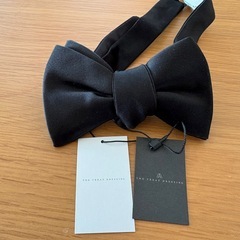THE TREAT DRESSING 蝶ネクタイの画像