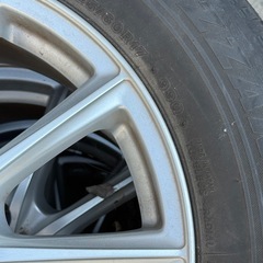 スタッドレスタイヤの画像