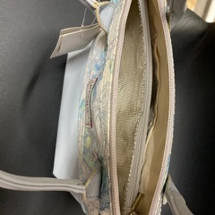 ⑪カバン小の画像
