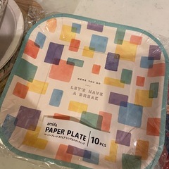 【取引確定】クリスマス柄などの紙皿の画像