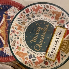【取引確定】クリスマス柄などの紙皿の画像