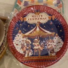 【取引確定】クリスマス柄などの紙皿の画像