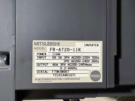 三菱電機インバーター　FR-A720-11K