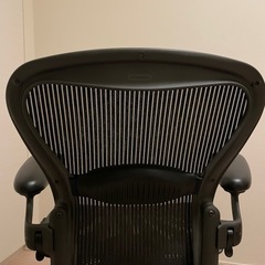 ハーマンミラー ／アーロンチェアの画像