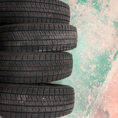 14インチスタッドレスタイヤの画像