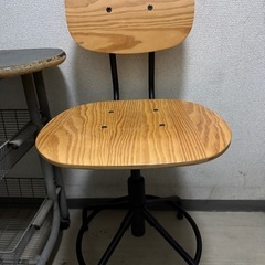 IKEA 回転チェア&バスケットワゴンの画像