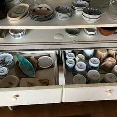 民泊、会社、ゲストハウスなどにお猪口、陶器、グラス、土鍋、器、全部まとめての画像