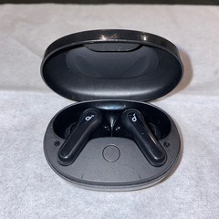 Anker Soundcore ワイヤレスイヤホンの画像