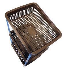 3段　カゴの画像