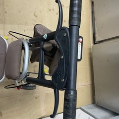 高齢者用歩行器の画像