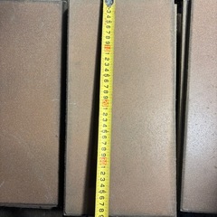 床タイル200×400 60枚程の画像