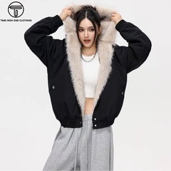 【2025年トレンド】 フーディーショートジャケット の画像