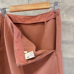 GU カラーミニスカート M ピンク 台形 くすみカラー 大人かわいい　無地の画像