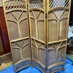 【差し上げます！】昭和レトロ　藤製3パネル間仕切り　パーテーションの画像