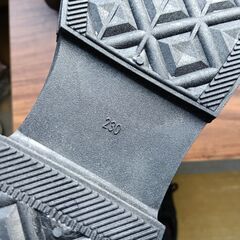 新品 23cm レディース ブーツ ブラック 厚底 シューズ 普段着 識別番号:(B098-S)の画像