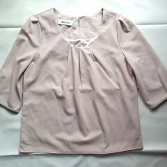 Yinoイノ ベージュ タックチュニック 七分袖 サイズMの画像
