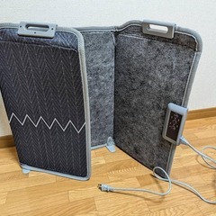 【引取限定】【領収書発行可】パネルヒーター 【高温版85℃】遠赤外線デスクヒーター 家庭・オフィス用 足元暖房 折りたたみ デスクヒーター 速暖 静音 過熱保護 暖房器具テーブルヒーター 3/6/9時間タイマー設定（の画像