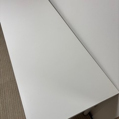 パソコンデスク　IKEA デスクの画像