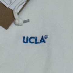 新品未使用　UCLA  スウェットパーカー　フーディー　オーバーサイズ　Mの画像