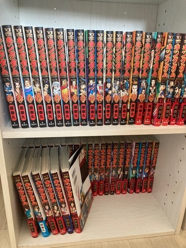 キングダム1巻〜72巻【本棚付き】