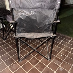 【無料】キャンプ　イスの画像