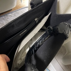 フォリフォリカバンの画像