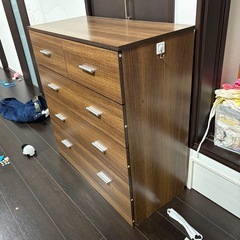 ★引取限定★ 4段チェスト 幅88cm/高さ91cm 大容量/美品 (木目調ダークブラウン)の画像