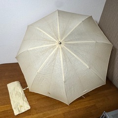 BURBERRY バーバリー 折り畳み傘 3段式 ベージュ系の画像