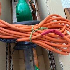 マキタ生垣バリカン　MUH302の画像