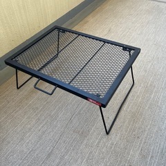 テントファクトリー　メッシュテーブルの画像