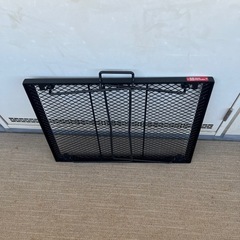 テントファクトリー　メッシュテーブルの画像