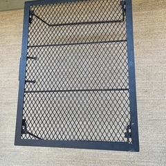 テントファクトリー　メッシュテーブルの画像