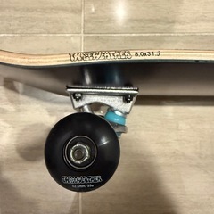 【取りに来られる方】工具付き スケートボード THREE WEATHER コンプリートセット 8.0inch の画像