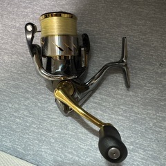シマノ　
14ステラ2500SHG の画像