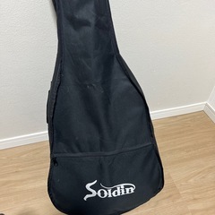 アコースティックギターの画像