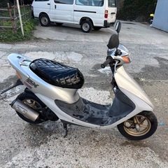 HONDA DIO ZX 】2サイクル　原付　50cc 人気　シート新品の画像