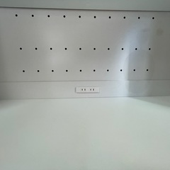 LOWYA 食器棚の画像