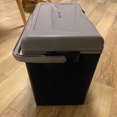 クーラーボックスの画像