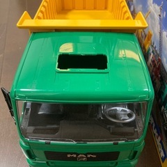 bruder  ダンプトラック　大きいの画像