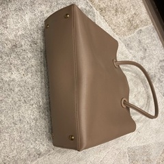 本革ブランドレザーバッグの画像