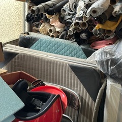 ※必ずメッセージを送る前に詳細を確認してください！iPad mini その他　ベッド、プラスチック類　の画像