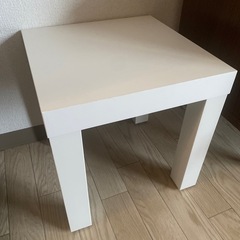 IKEA ローテーブルの画像