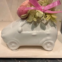 プリザーブドフラワー 車型アレンジメントの画像